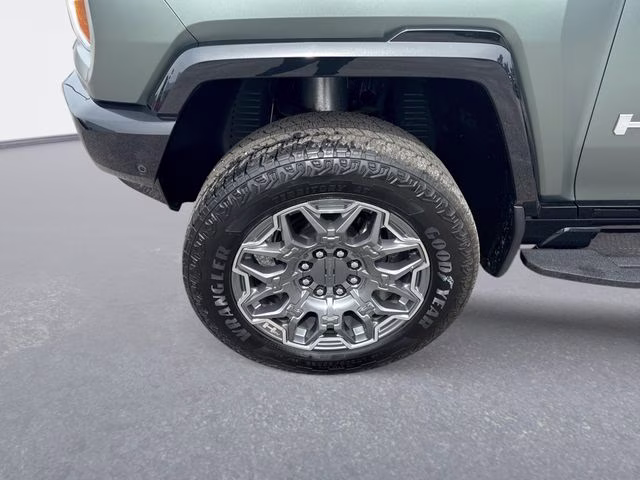 2024 Green GMC HUMMER EV SUV 3X 4X4 SUV