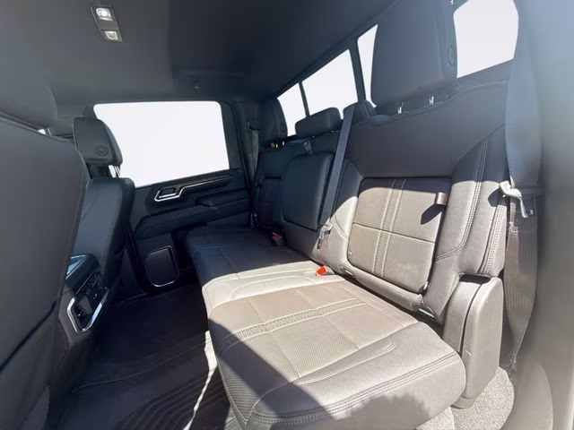 2024 Summit White Chevrolet Silverado 3500HD High Country 4X4 Truck