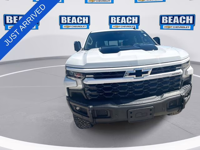 2024 Summit White Chevrolet Silverado 1500 ZR2 4X4 Truck