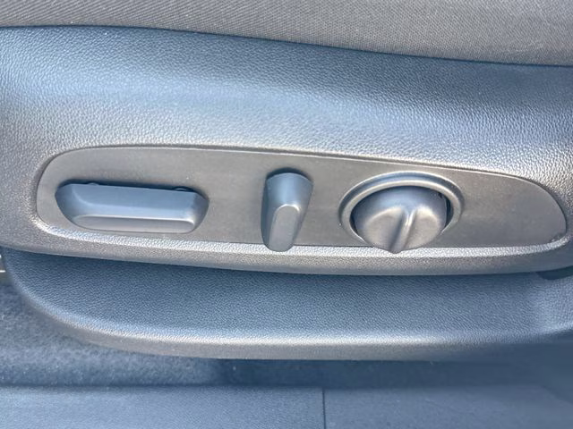 2024 Summit White Chevrolet Equinox LT FWD SUV
