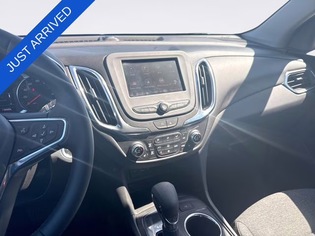 2024 Summit White Chevrolet Equinox LT FWD SUV