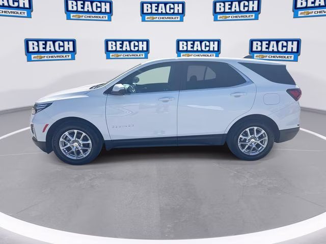 2024 Summit White Chevrolet Equinox LT FWD SUV