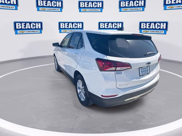2024 Summit White Chevrolet Equinox LT FWD SUV