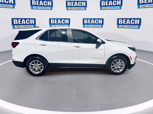 2024 Summit White Chevrolet Equinox LT FWD SUV