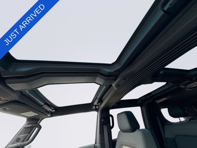 2024 Green GMC HUMMER EV SUV 3X 4X4 SUV