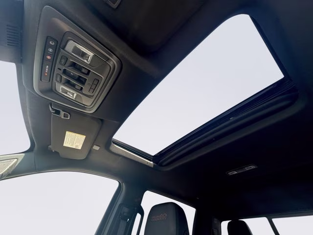 2024 Summit White Chevrolet Silverado 3500HD High Country 4X4 Truck