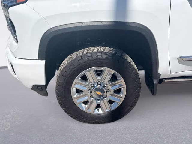 2024 Summit White Chevrolet Silverado 3500HD High Country 4X4 Truck