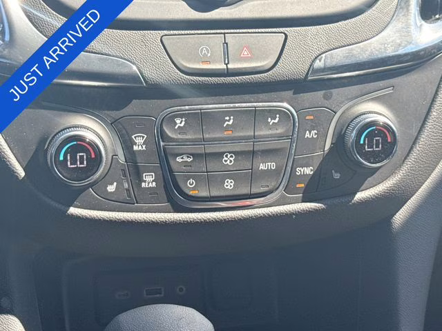 2024 Summit White Chevrolet Equinox LT FWD SUV