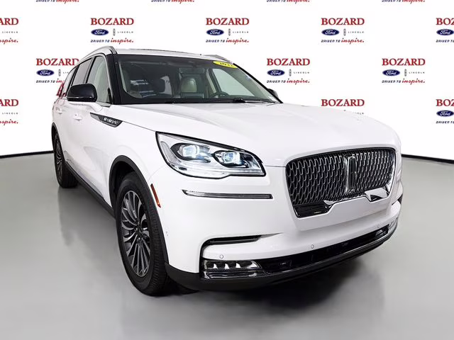 2022 White Metallic Lincoln Aviator Reserve AWD SUV