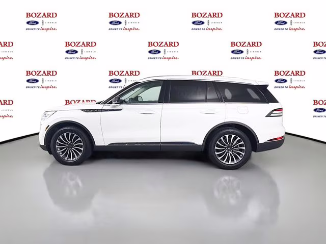 2022 White Metallic Lincoln Aviator Reserve AWD SUV