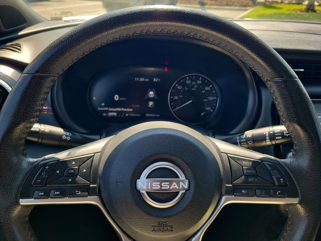 2024 Aspen White Nissan Kicks SR FWD SUV