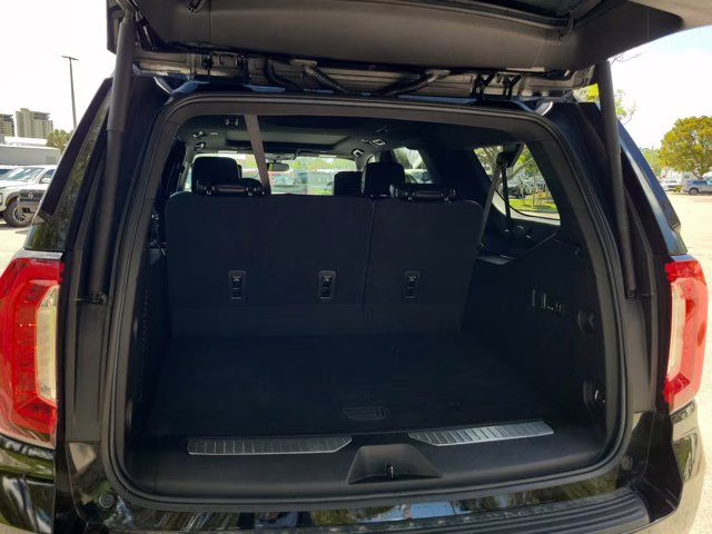 2021 Onyx Black GMC Yukon XL Denali 4X4 SUV