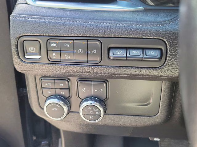 2021 Onyx Black GMC Yukon XL Denali 4X4 SUV