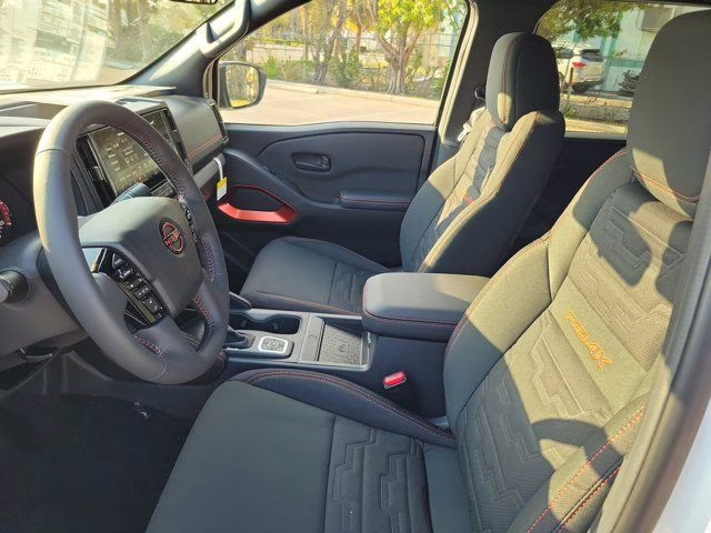 2026 Glacier White Nissan Frontier PRO-4X 4X4 Truck