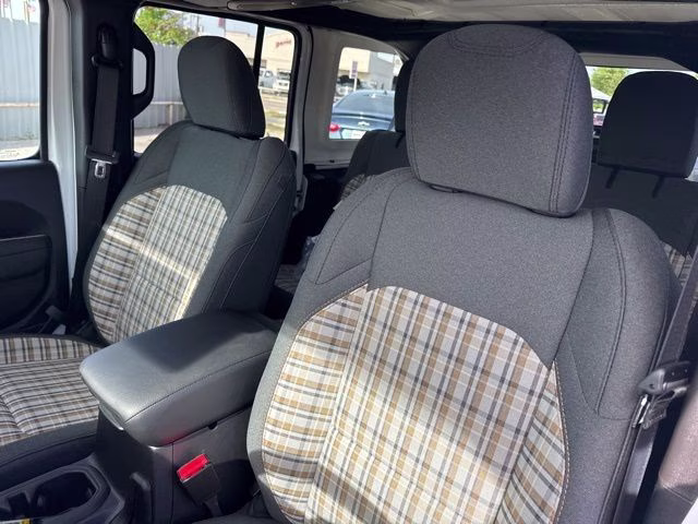 2026 Bright White Clearcoat Jeep Wrangler 4X4 SUV