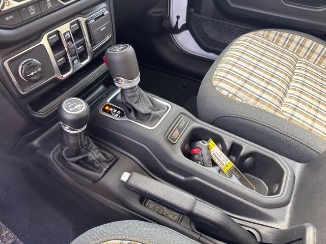2026 Bright White Clearcoat Jeep Wrangler 4X4 SUV