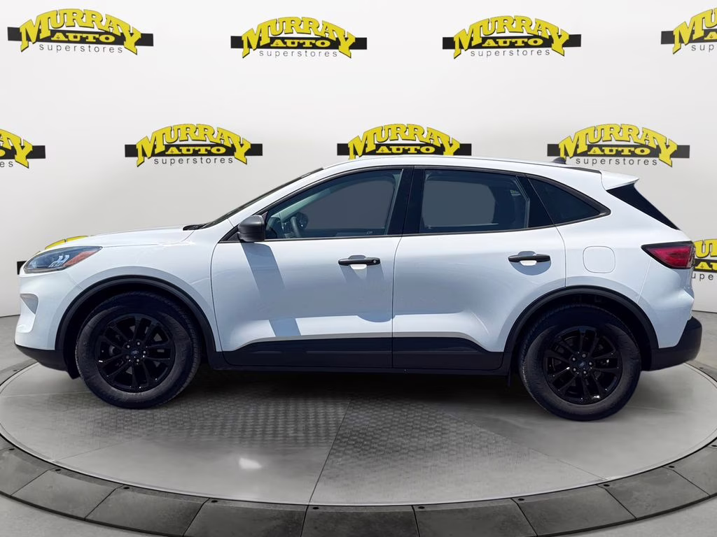 2022 Oxford White Ford Escape S FWD SUV