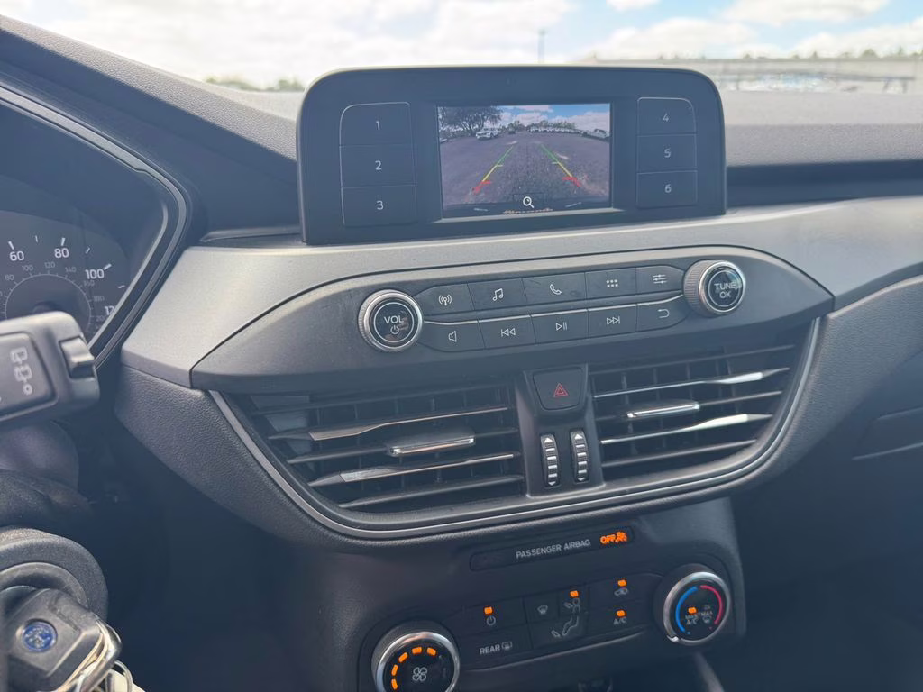 2020 Blue Metallic Ford Escape S FWD SUV