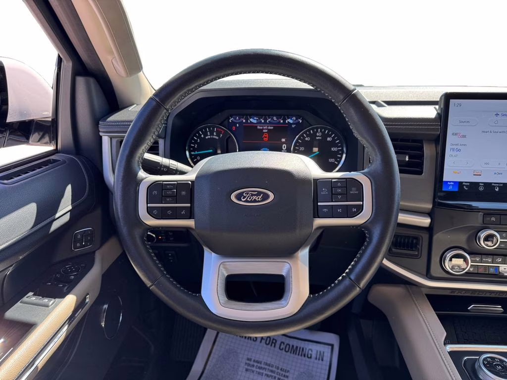 2024 Oxford White Ford Expedition Max XLT RWD SUV