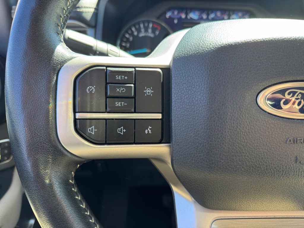 2024 Oxford White Ford Expedition Max XLT RWD SUV