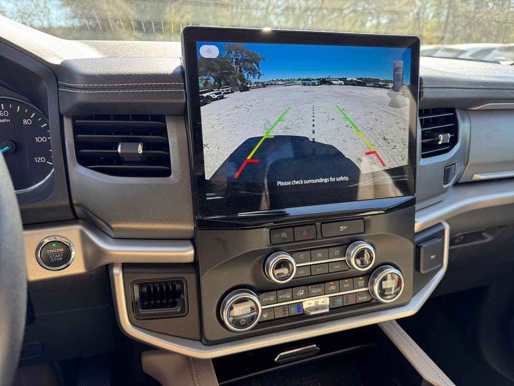 2024 Oxford White Ford Expedition Max XLT RWD SUV
