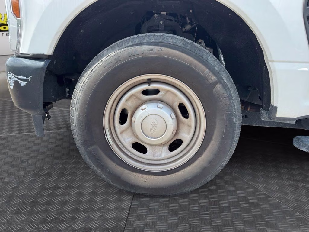 2024 Oxford White Ford Super Duty F-250 SRW XL RWD Truck