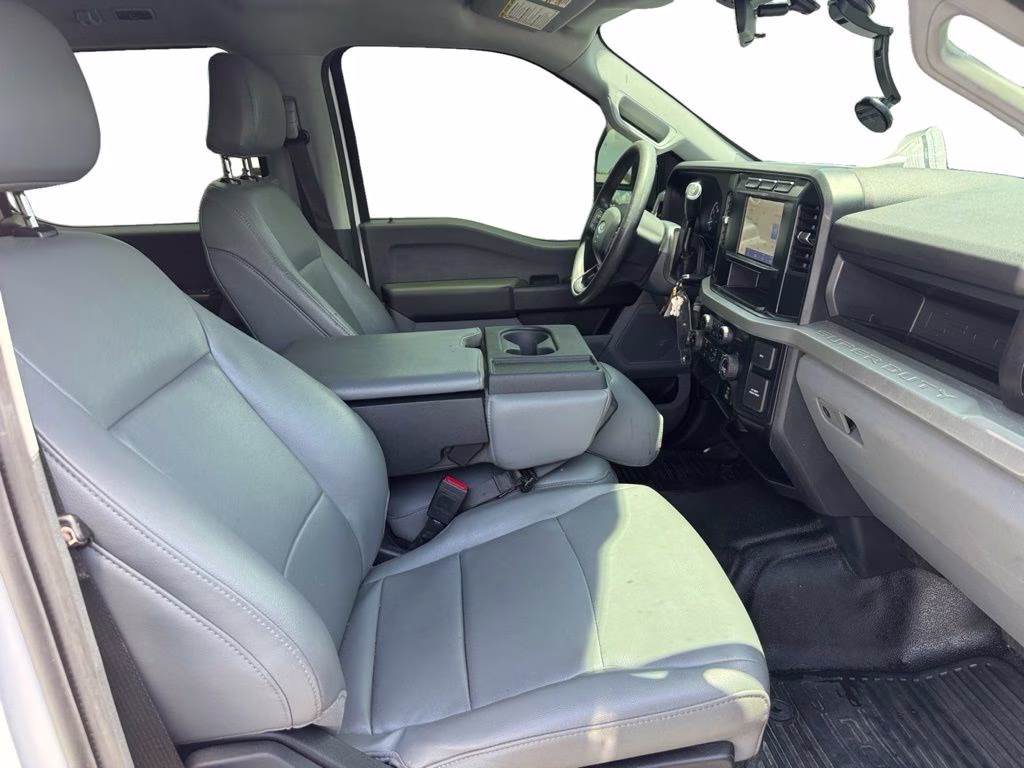 2024 Oxford White Ford Super Duty F-250 SRW XL RWD Truck