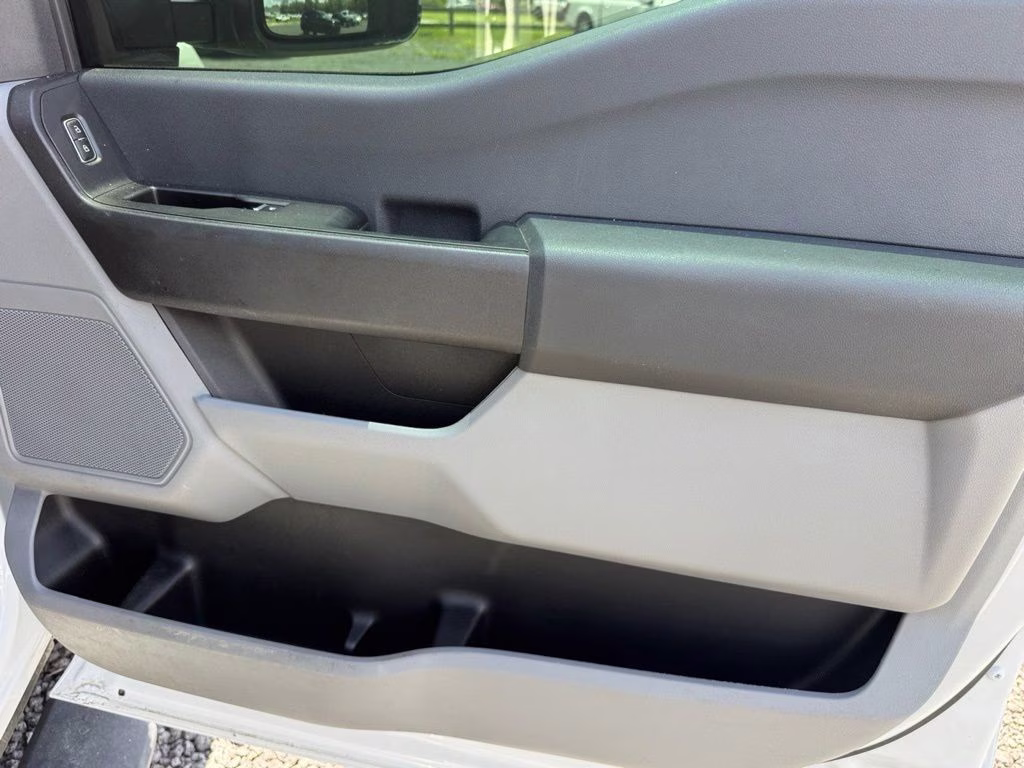 2024 Oxford White Ford Super Duty F-250 SRW XL RWD Truck