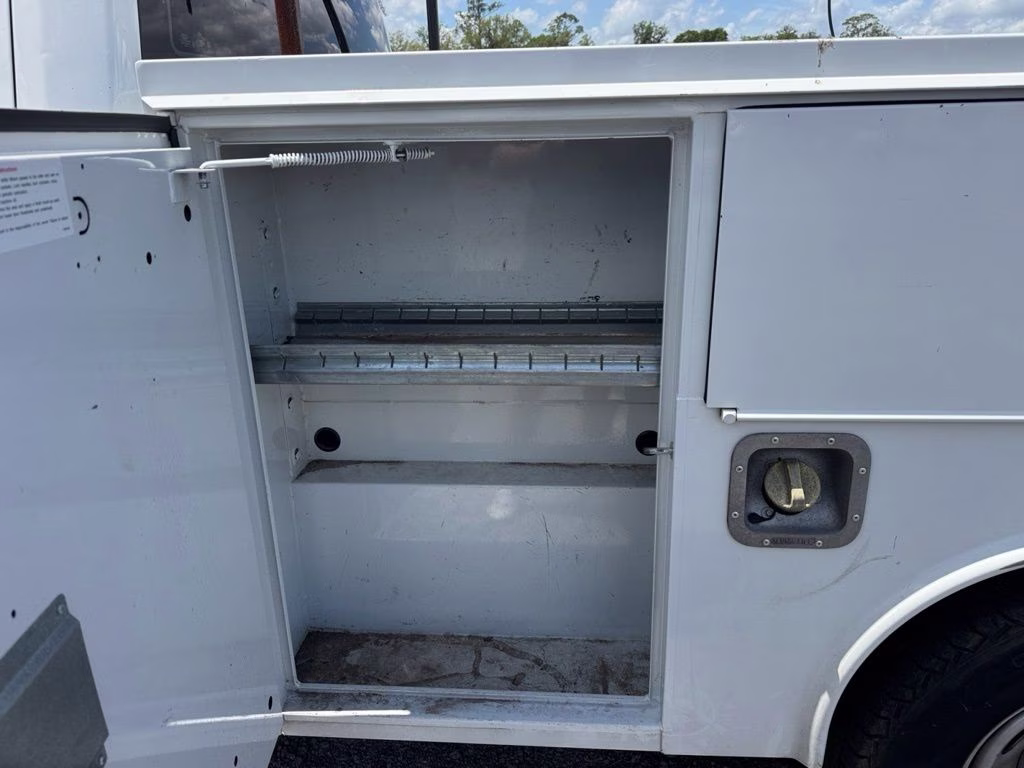 2024 Oxford White Ford Super Duty F-250 SRW XL RWD Truck