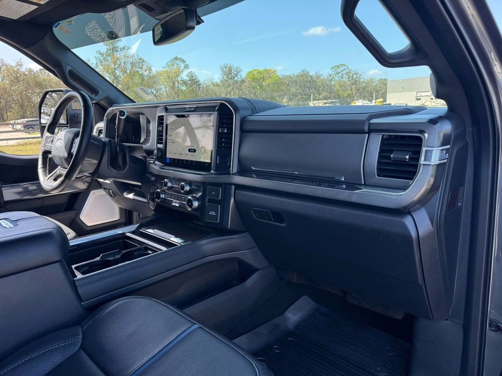 2025 Gray Metallic Ford Super Duty F-350 SRW Platinum 4X4 Truck