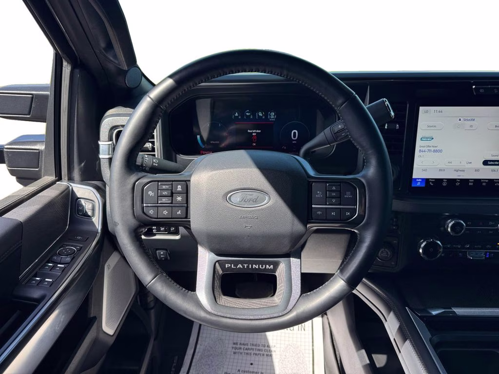 2025 Gray Metallic Ford Super Duty F-350 SRW Platinum HIGH OUTPUT 4X4 Truck