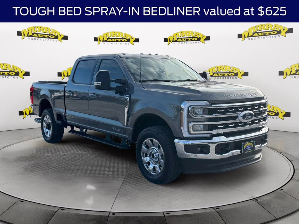 2026 Gray Metallic Ford Super Duty F-350 SRW Lariat 4X4 Truck