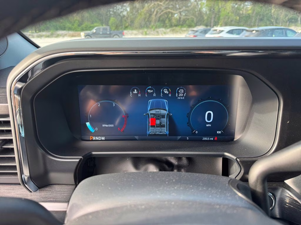 2026 Gray Metallic Ford Super Duty F-350 SRW Lariat 4X4 Truck