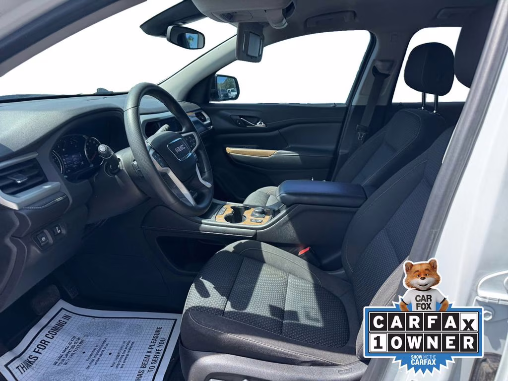 2021 Summit White GMC Acadia SLE FWD SUV