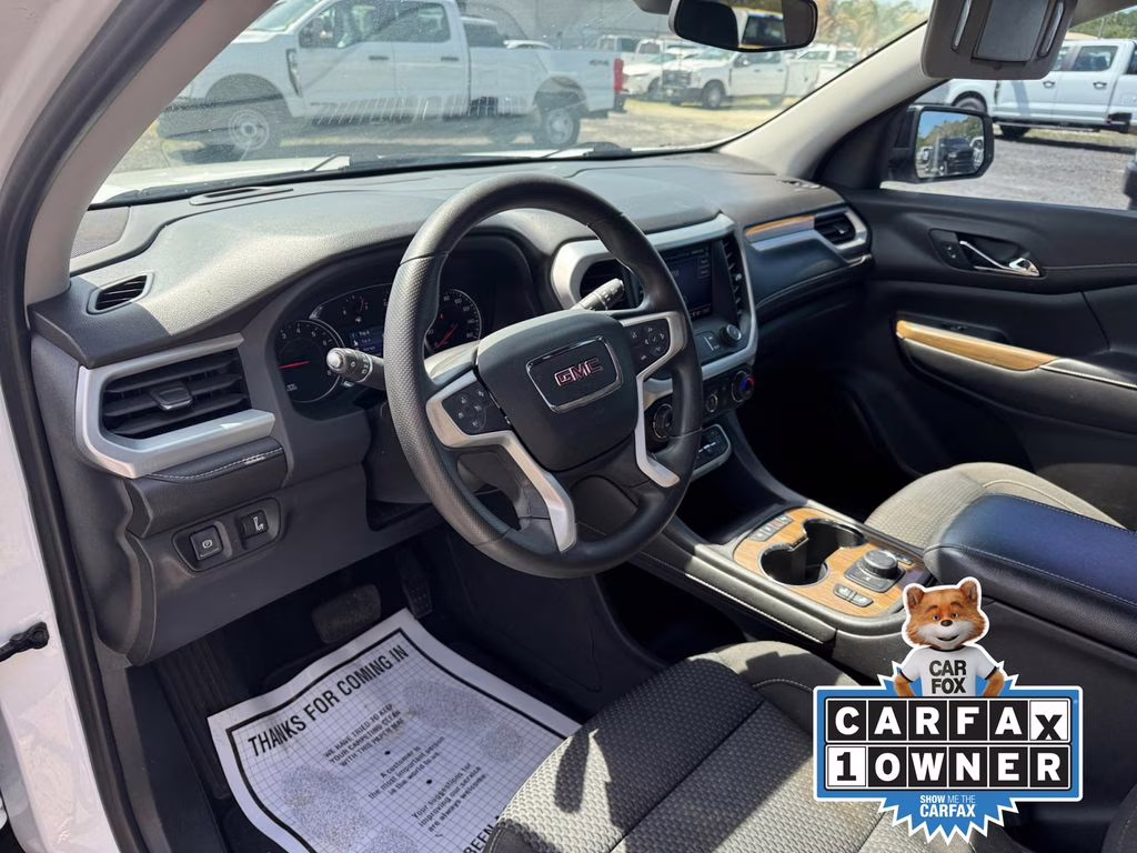 2021 Summit White GMC Acadia SLE FWD SUV