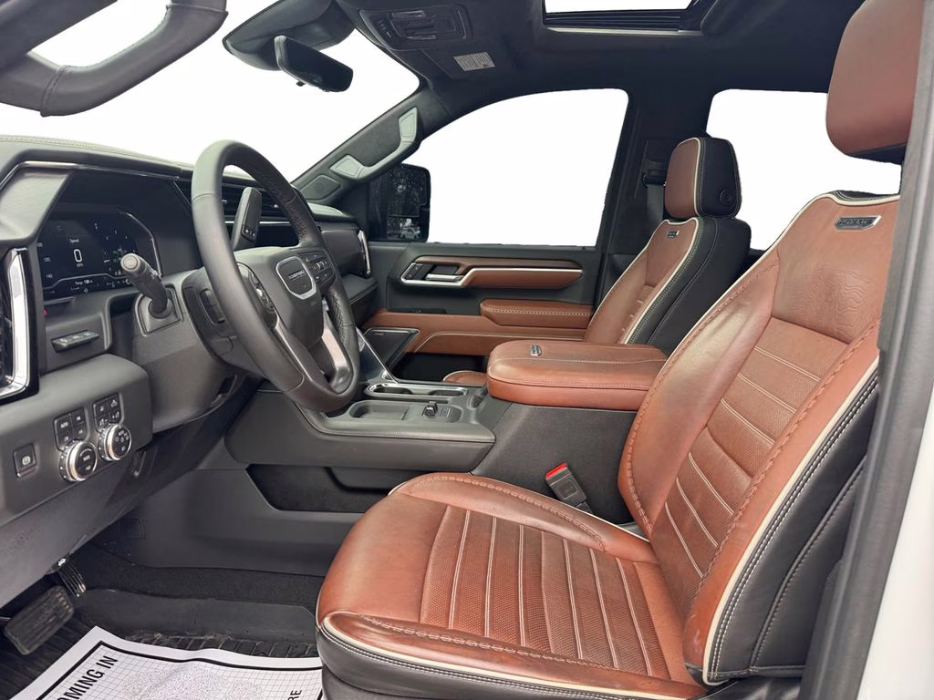 2025 White Frost Tricoat GMC Sierra 2500HD Denali Ultimate 4X4 Truck