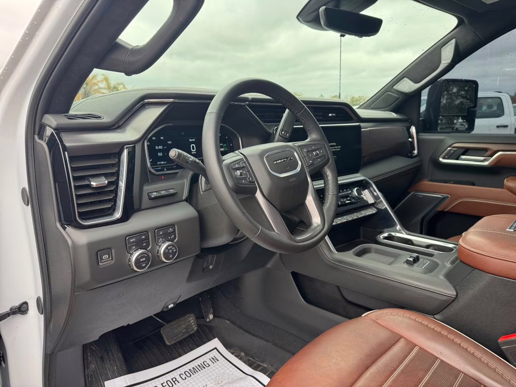 2025 White Frost Tricoat GMC Sierra 2500HD Denali Ultimate 4X4 Truck