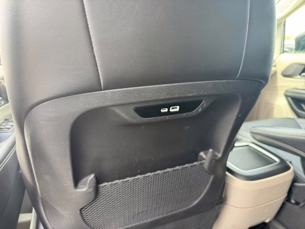 2024 Silver Mist Clearcoat Chrysler Pacifica Touring L FWD Van