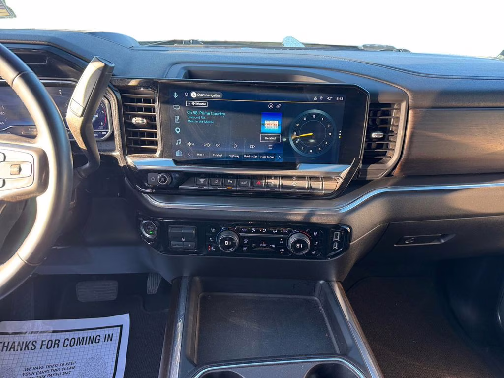 2025 Sterling Gray Metallic Chevrolet Silverado 2500HD High Country 4X4 Truck