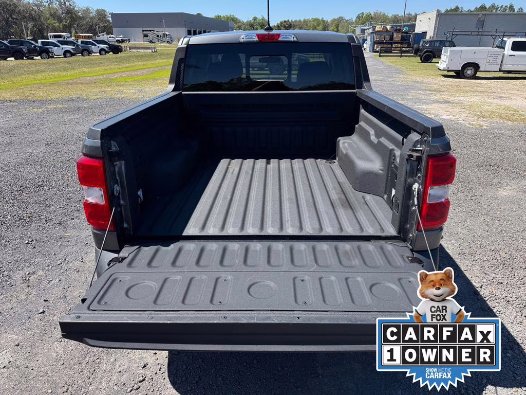 2022 Gray Metallic Ford Maverick Lariat FWD Truck