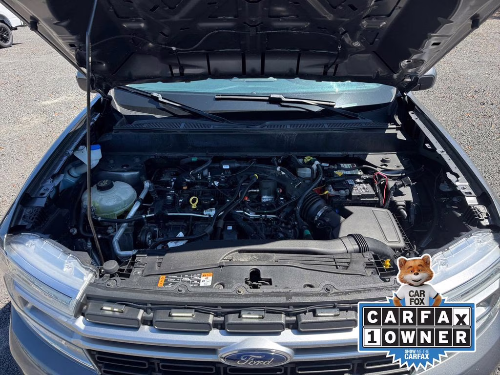 2022 Gray Metallic Ford Maverick Lariat FWD Truck