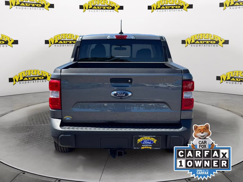 2022 Gray Metallic Ford Maverick Lariat FWD Truck