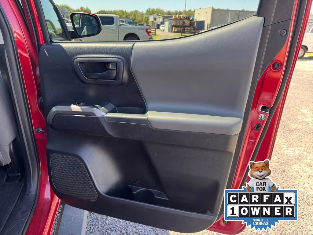 2020 Barcelona Red Metallic Toyota Tacoma SR5 V6 RWD Truck