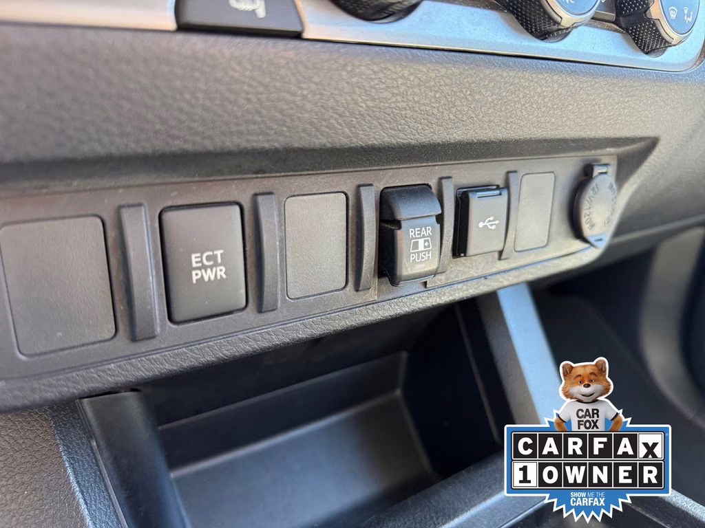 2020 Barcelona Red Metallic Toyota Tacoma SR5 V6 RWD Truck