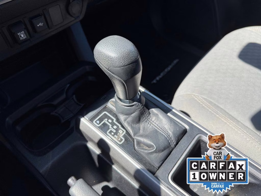 2020 Barcelona Red Metallic Toyota Tacoma SR5 V6 RWD Truck