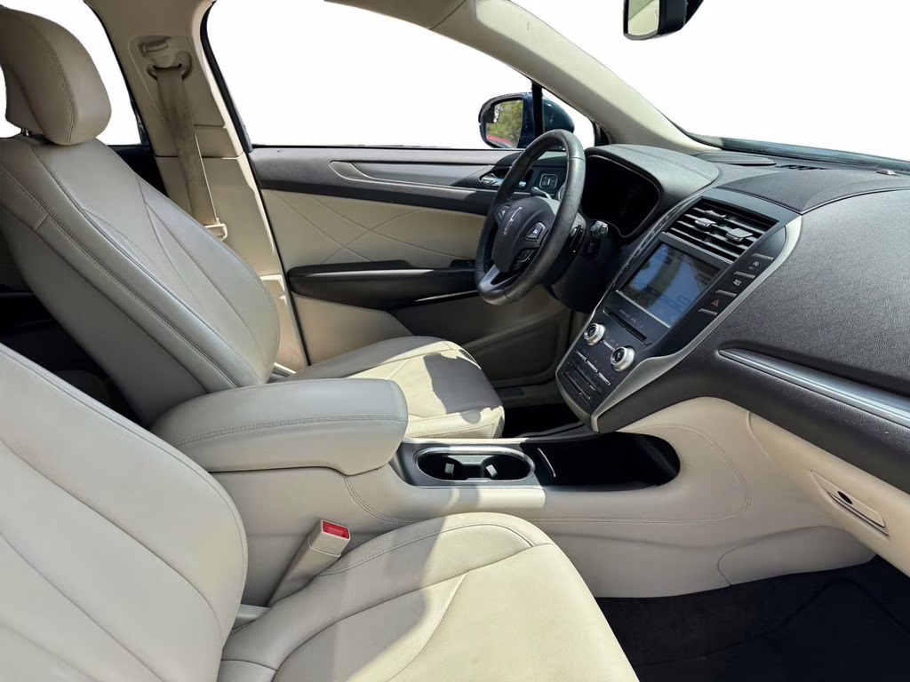 2017 Sapphire Blue Metallic Lincoln MKC Premiere FWD SUV