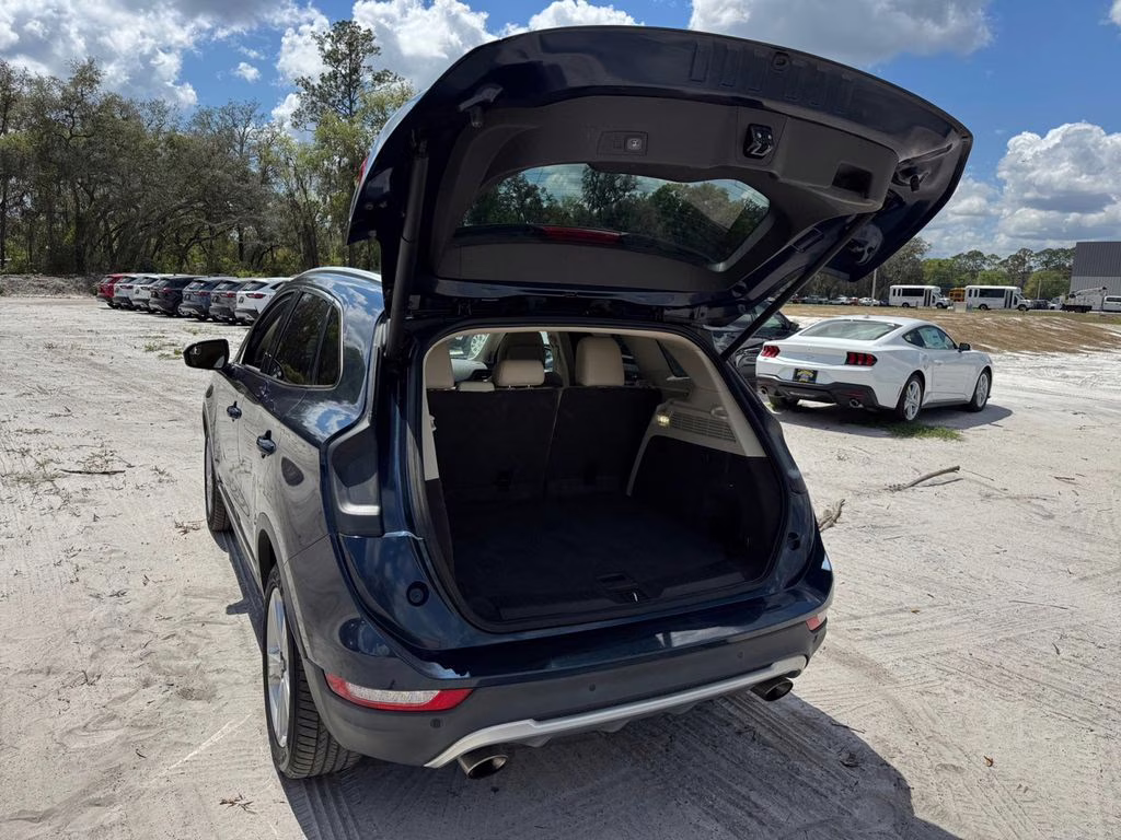 2017 Sapphire Blue Metallic Lincoln MKC Premiere FWD SUV