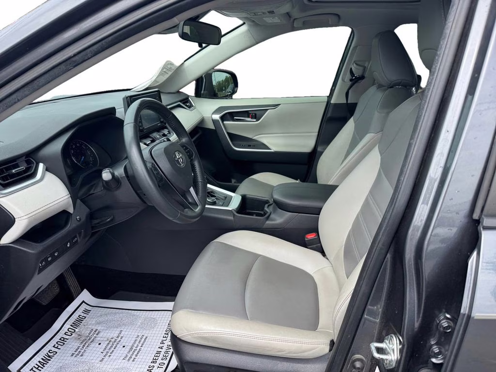 2022 Magnetic Gray Metallic Toyota RAV4 Hybrid XLE Premium AWD SUV