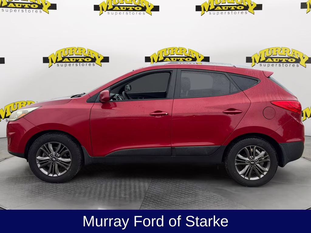 2014 Garnet Red Hyundai Tucson SE FWD SUV