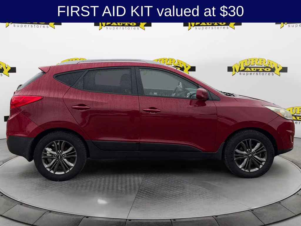 2014 Garnet Red Hyundai Tucson SE FWD SUV